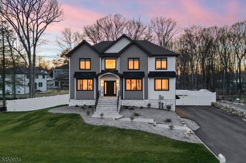 73 Heritage Dr, West Milford, NJ, 07480-3125 | Card Image