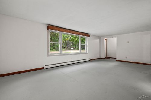 20686 Lakola Rd, Tustin, MI, 49688-8067 | Card Image