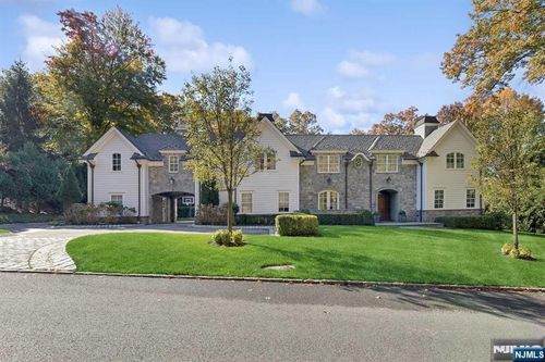 373 Hardenburgh Ave, Demarest, NJ, 07627-1314 | Card Image