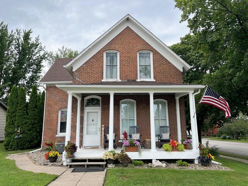 106 4th Grant Blvd E, Wabasha, MN, 55981-1438 | Card Image