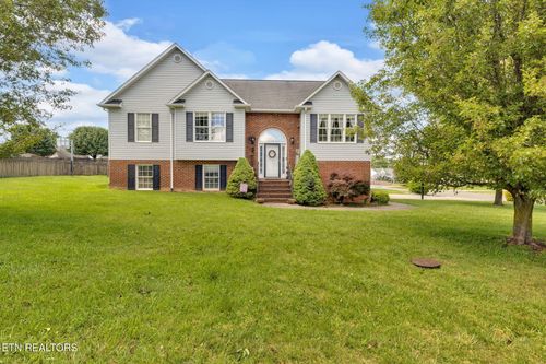 440 Grey Fox Drive, Church Hill, TN, 37642 | Card Image