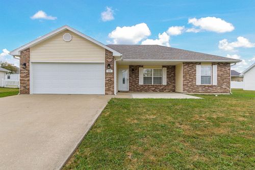 1385 Erik Pl, Fulton, MO, 65251-2933 | Card Image