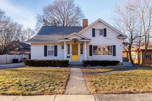 19 Highland Ter, Worcester, MA, 01602-4201 | Card Image