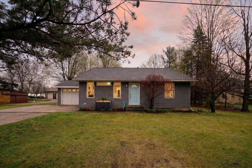 8238 48th Ave, Hudsonville, MI, 49426-8623 | Card Image