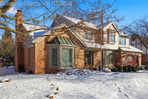 20152 Ellen Dr, Livonia, MI, 48152-1179 | Card Image