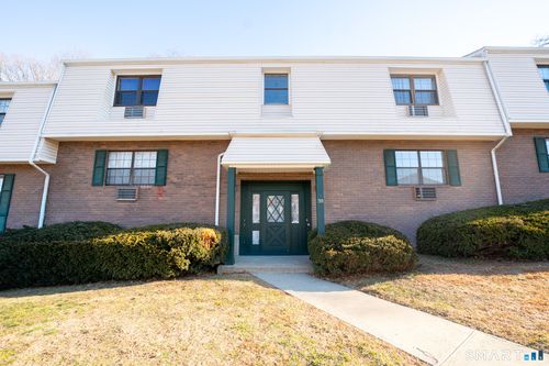 apt-b-38 Enid St, Bridgeport, CT, 06606-2760 | Card Image