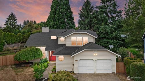 11210 Se 219th Pl, Kent, WA, 98031-1332 | Card Image