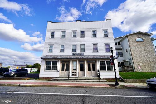 40 Commerce St, HARRINGTON, DE, 19952-1089 | Card Image