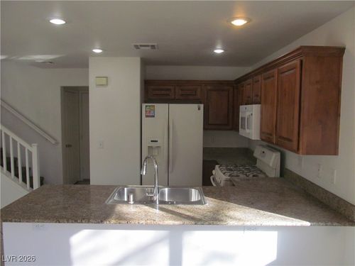 9911 Copano Bay Ave, Las Vegas, NV, 89148-5768 | Card Image