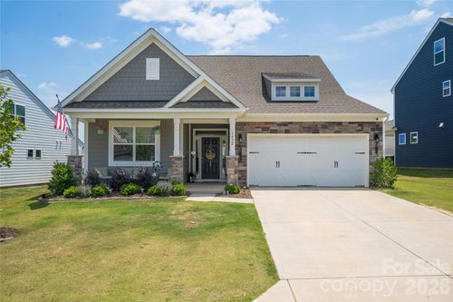 1452 Ardmore Dr, Sherrills Ford, NC, 28673-8256 | Card Image
