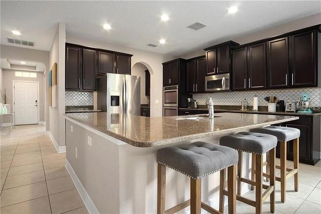 Kitchen | Image 11