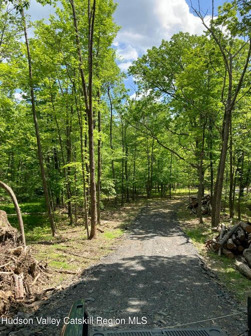 716 Upper Mountain Rd, Pine Bush, NY, 12566-5538 | Card Image