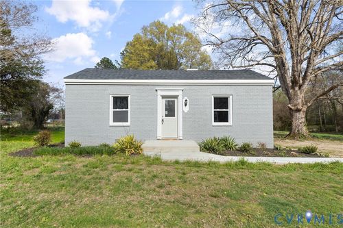 8464 Shady Grove Rd, Mechanicsville, VA, 23116-2320 | Card Image