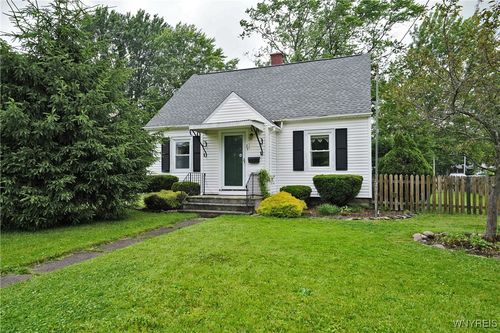 28 Huntington Court, Hamburg, NY, 14075 | Card Image