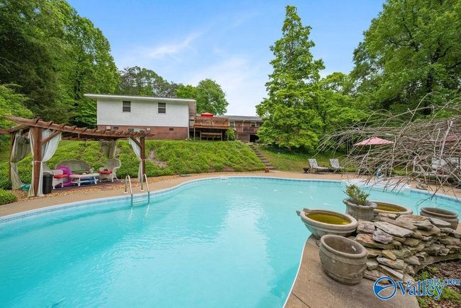 614 Davis Dr, House other with 3 bedrooms, 4 bathrooms and null parking in Glencoe AL | Image 50