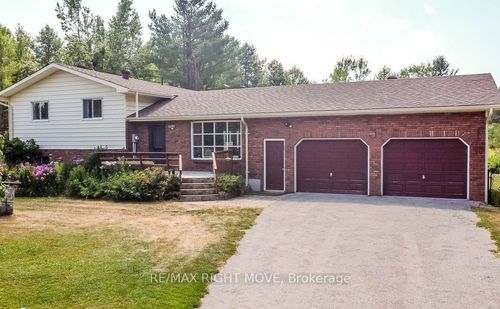 20 Hills Rd, Sebright, ON, L0K1W0 | Card Image