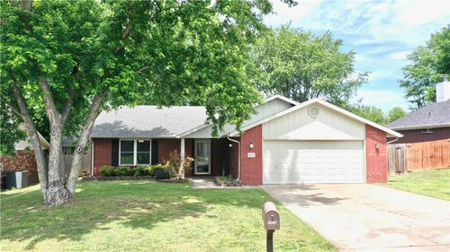 4456 W Chaparral Ln, Fayetteville, AR, 72704-5513 | Card Image