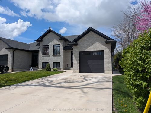 lower-92 Myrtle Street, Aylmer, ON, N5H2H5 | Card Image