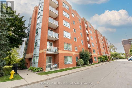 608-77 Base Line Rd W, London, ON, N6J1V5 | Card Image