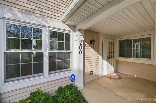 200 Lenox Court, Carol Stream, IL, 60188 | Card Image