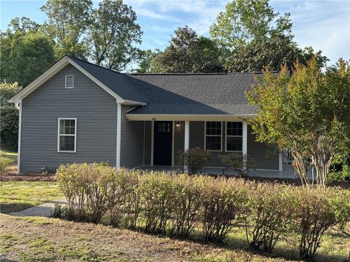 409 Turner St, Eden, NC, 27288-2641 | Card Image