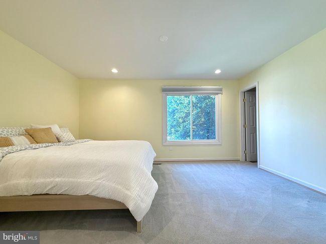 231 E Juniper Ave, House other with 3 bedrooms, 3 bathrooms and null parking in STERLING VA | Image 24
