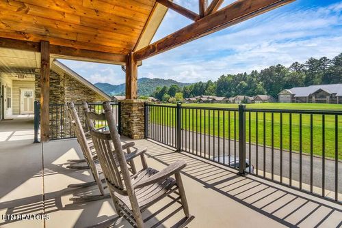 203-326 Shooting Star Loop, Townsend, TN, 37882-3838 | Card Image