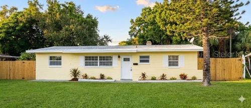 4161 Bluefish Dr Se, St Petersburg, FL, 33705-4205 | Card Image