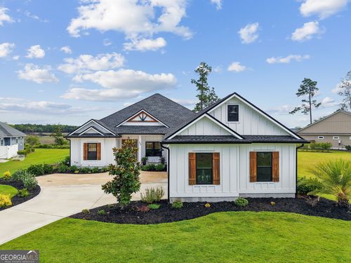 102 Firefly Ct, Saint Mary's, GA, 31558-4730 | Card Image