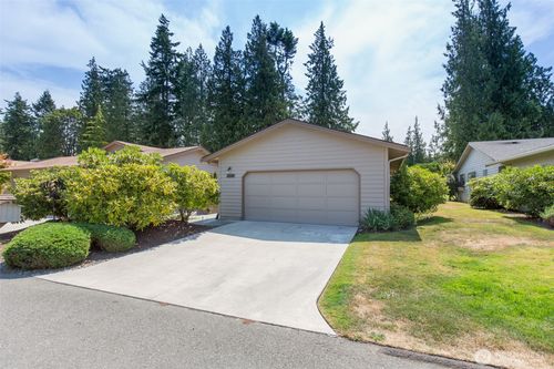 unit-d-125 Hilltop Dr, Sequim, WA, 98382-8539 | Card Image