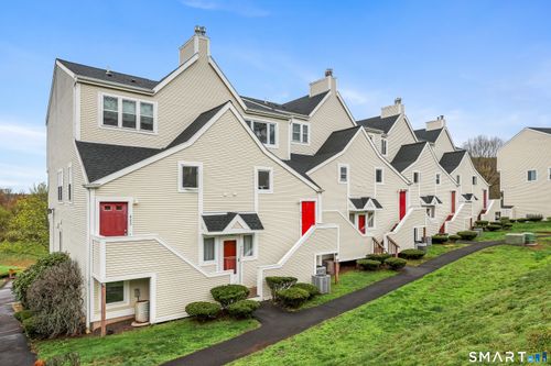 408-173 Russo Ave, East Haven, CT, 06513-2755 | Card Image