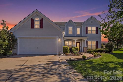 10122 Whiteburn Ct, Charlotte, NC, 28278-6638 | Card Image