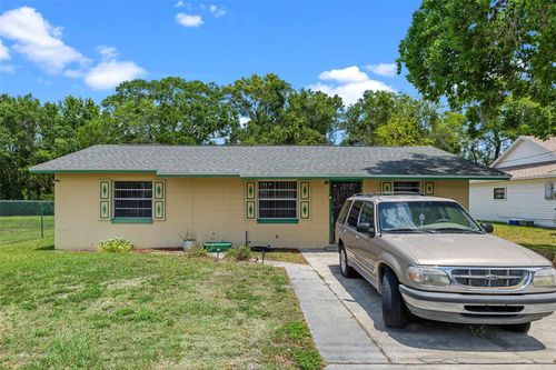 2213 Bates Ave, Eustis, FL, 32726-3905 | Card Image