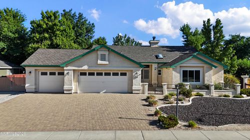 1216 Pleasantview Dr, Gardnerville, NV, 89460-8651 | Card Image