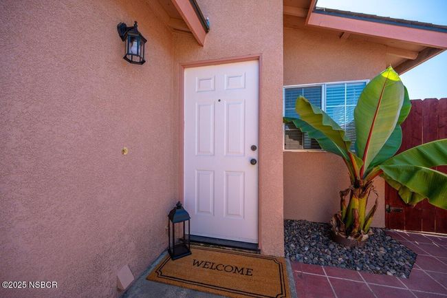 Exterior Front 5 | Image 4