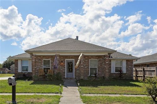 4528 Stella Dr, Meraux, LA, 70075-8031 | Card Image