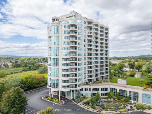 310-2 Toronto St, Barrie, ON, L4N9R2 | Card Image