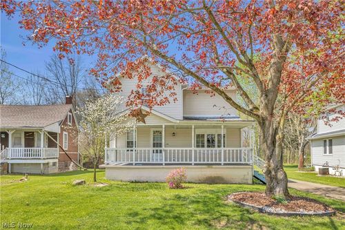 2140 Gardenland Ave, Niles, OH, 44446-4522 | Card Image