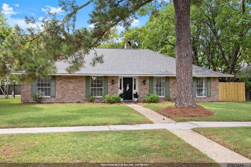 4630 Chelsea Dr, Saint George, LA, 70809-6955 | Card Image