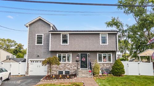 28 Lafayette Dr, Hazlet, NJ, 07730-2312 | Card Image