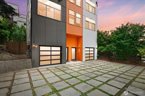 a-1110 Martin Luther King Jr Way S, Seattle, WA, 98144-3137 | Card Image