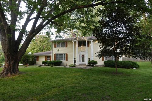 30 Hackberry Cir, Galesburg, IL, 61401-1712 | Card Image