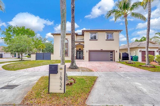 16732 Nw 89 Th Pl, House other with 4 bedrooms, 3 bathrooms and null parking in Miami Lakes FL | Image 63