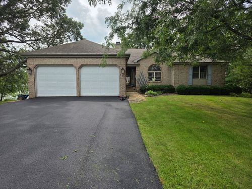 107 Comanche Trl, Loda, IL, 60948-9690 | Card Image