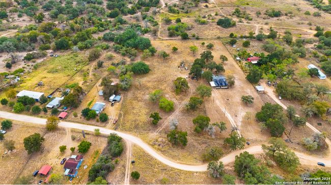 225 Marthas Ln, Home with 0 bedrooms, 0 bathrooms and null parking in Somerset TX | Image 5