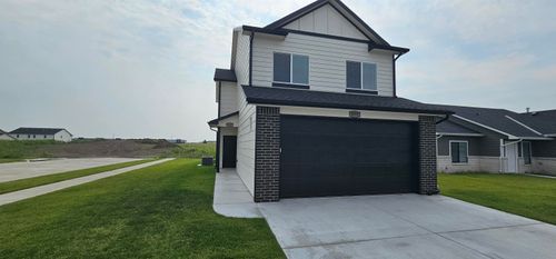 5192 N Toben Dr, Bel Aire, KS, 67226 | Card Image