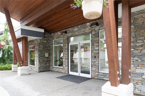 203-4960 Songbird Pl, Nanaimo, BC, V9T0H7 | Card Image