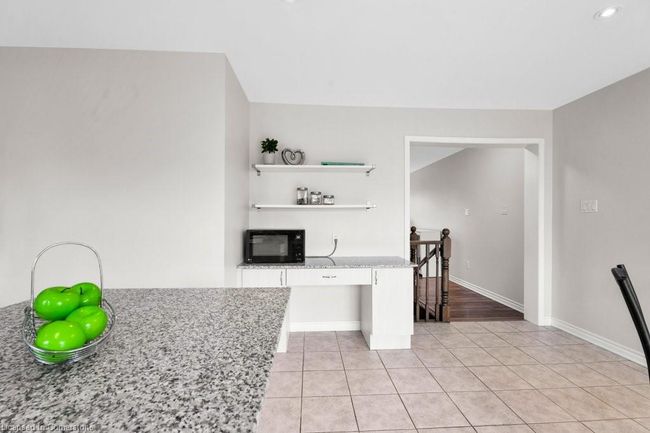 133 Ludolph St, Townhouse with 3 bedrooms, 3 bathrooms and 2 parking in Kitchener ON | Image 18
