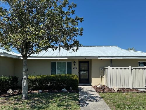 11223 W Bayshore Dr, CRYSTAL RIVER, FL, 34429-5245 | Card Image