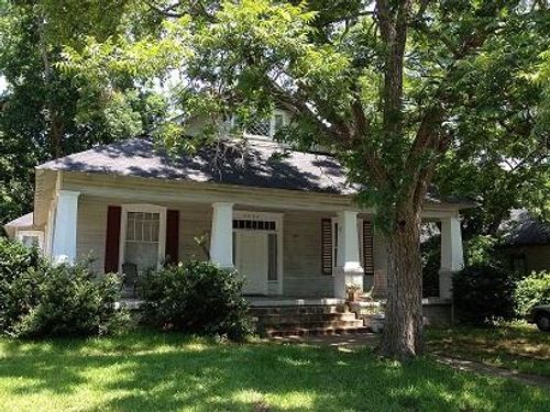 2004 9th Ave, Phenix City, AL, 36867-4506 | Card Image